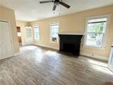 204 Avenue D - Photo 10