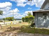 204 Avenue D - Photo 3