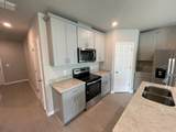513 Legacy Loop - Photo 3