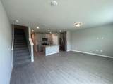 513 Legacy Loop - Photo 8