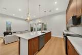 1473 Berkshire Avenue - Photo 17