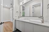 240 Phelps Avenue - Photo 34