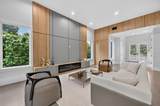240 Phelps Avenue - Photo 9