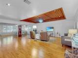 111 Tuxford Drive - Photo 9