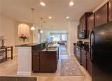 720 Parkmont Place - Photo 9