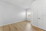 2795 Oakwater Dr - Photo 25