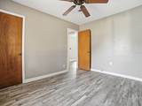 404 Louis Street - Photo 17