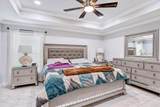 2412 Ainsworth Avenue - Photo 13