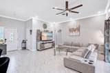 2412 Ainsworth Avenue - Photo 4