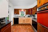 715 Avenue B - Photo 12