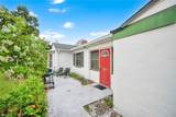 715 Avenue B - Photo 4