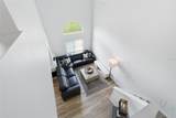 2216 Stonington Avenue - Photo 25