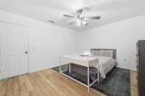2216 Stonington Avenue - Photo 28