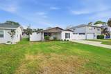 1842 Shore Acres Boulevard - Photo 3