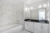 150 Robinson Street - Photo 17