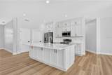 572 Oceanside Boulevard - Photo 16