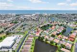 572 Oceanside Boulevard - Photo 59