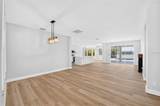 572 Oceanside Boulevard - Photo 7
