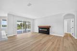 572 Oceanside Boulevard - Photo 8