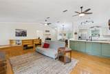 324 Hickory Court - Photo 13