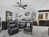 671 Quietwater Cove - Photo 15