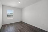 1734 Hummingbird Road - Photo 31
