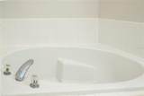 13827 Hawkeye Drive - Photo 55