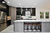3008 Kensington Avenue - Photo 12