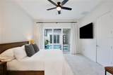 3008 Kensington Avenue - Photo 25