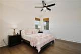 3008 Kensington Avenue - Photo 39