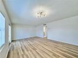 1000 Semoran Boulevard - Photo 11