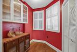 401 Robinson Street - Photo 12