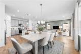 806 Castleford Avenue - Photo 11