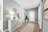 806 Castleford Avenue - Photo 2