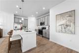 806 Castleford Avenue - Photo 5