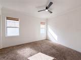 918 Blackthorn Drive - Photo 10