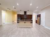 918 Blackthorn Drive - Photo 2