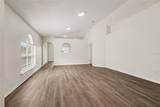 2056 Redwood Circle - Photo 3