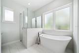 2407 Lafayette Avenue - Photo 21