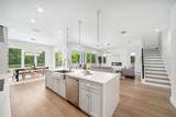 2407 Lafayette Avenue - Photo 8