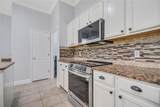 2106 The Oaks Boulevard - Photo 17