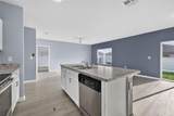 573 Lucerne Boulevard - Photo 6