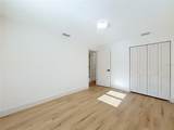 1931 Valencia Way - Photo 17