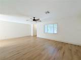 1931 Valencia Way - Photo 6