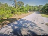 1561 Walnut Avenue - Photo 3