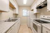 828 Sky Lake Circle - Photo 3
