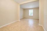 828 Sky Lake Circle - Photo 4