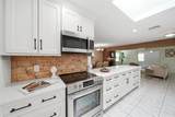 1540 Horatio Avenue - Photo 9