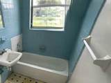 904 Hall Street - Photo 8