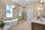 2430 Chantilly Avenue - Photo 36